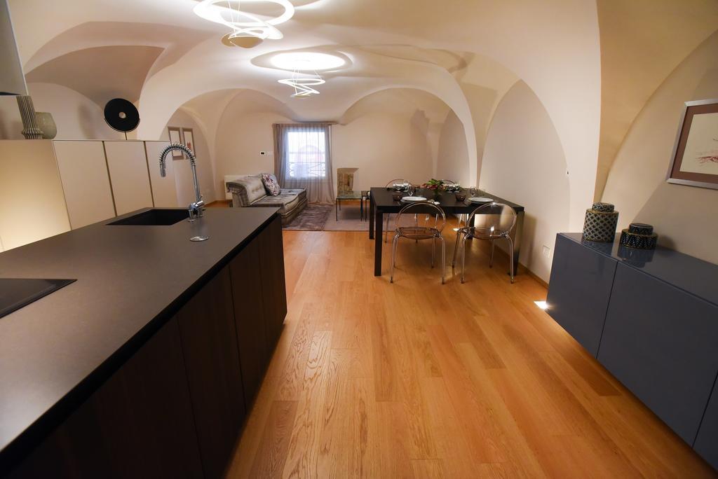 Flatinbo Apartments - Santo Stefano Bologna Exterior photo